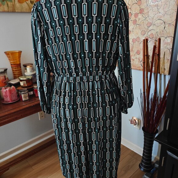 LaneBryant 22/24W Faux Wrap Dress - Picture 5 of 6